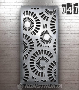 047