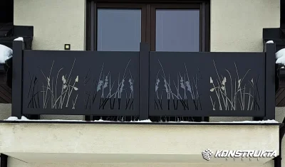 zabradlie-dizajnove-dukovce-na-balkon