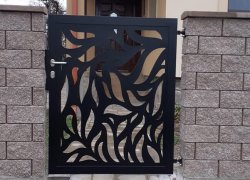 moderny_plot_v_oborine_moderne_ploty_brany